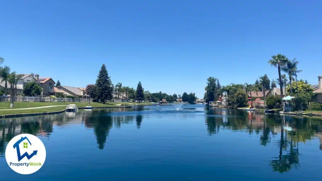 View of the lake at the Riverlakes neighborhood in Bakersfield.