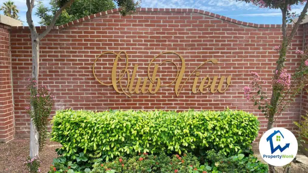 Signage at the entrance to the Club View Estates neighborhood in Bakersfield.