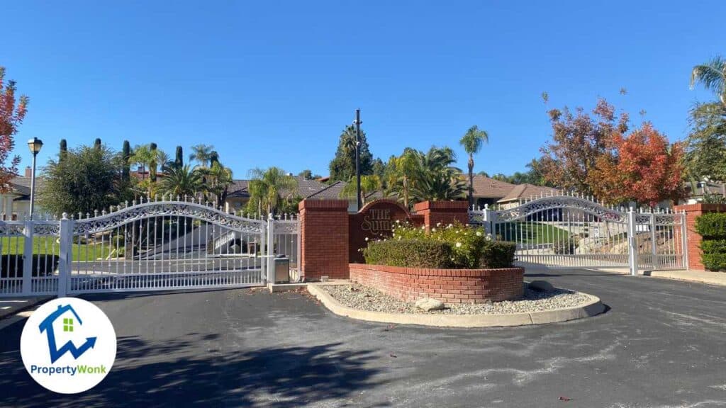 Gate at the entrance to the The Summit neighborhood in Bakersfield.